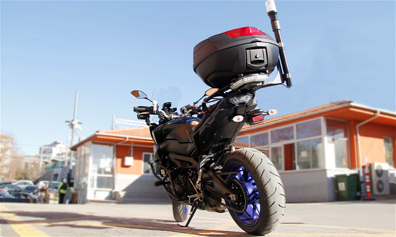 maxiBLINK moto orqa mayok